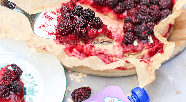 Beerenkuchen mit Brombeeren