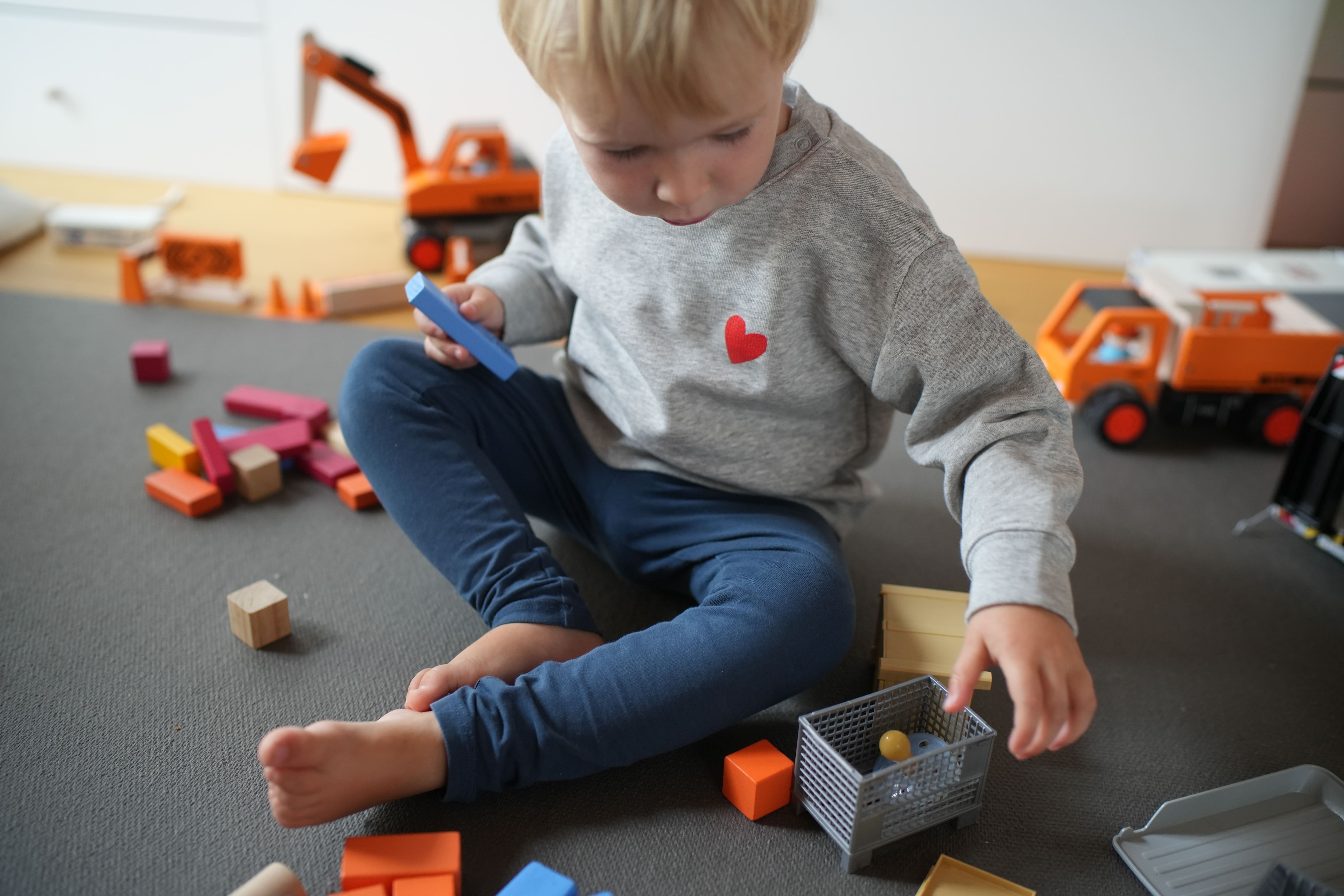 re4.fallbackImageTitle.product