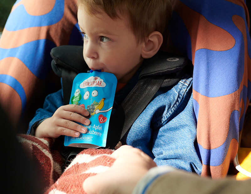 Quetschies sind der perfekte Snack für unterwegs.